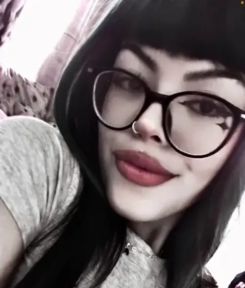 brunela G.