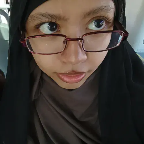 yised M.